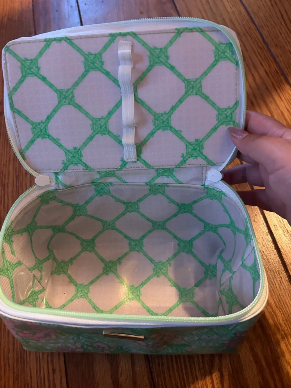 🆕 Lilly Pulitzer Floral Lime Feeling Good Green Travel Cosmetic Vanity Case - NW